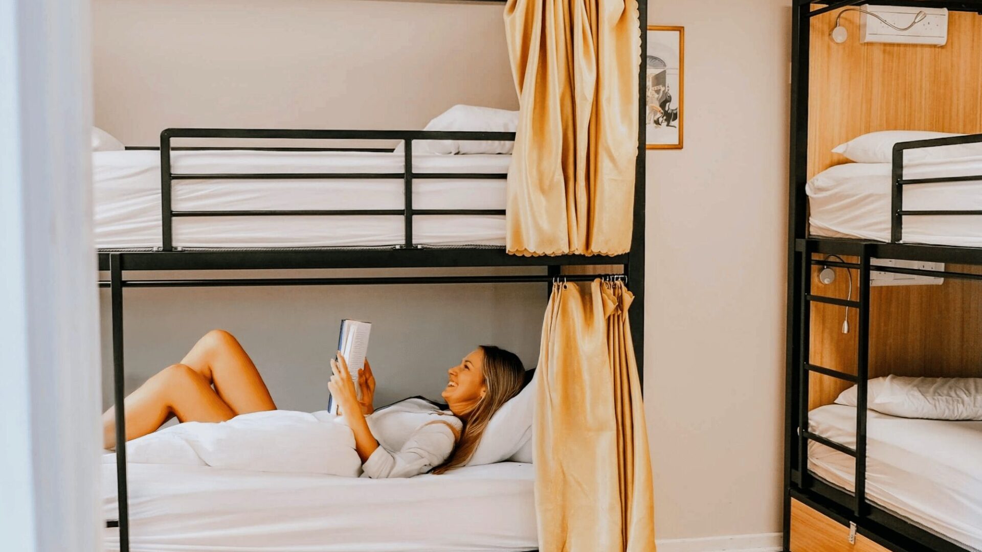 Shared Dormitory at Garden Lane Backpackers 11